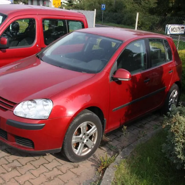 Samochód osobowy VOLKSWAGEN GOLF